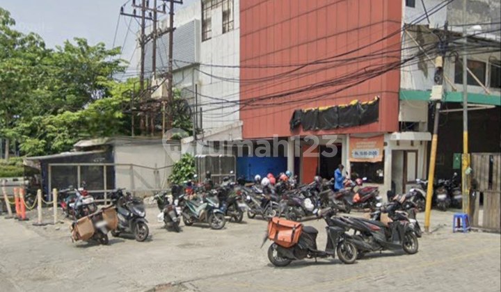 Ruang Usaha Lokasi Strategis Jalan Menur. Cocok Untuk Ekspedisi . Kantor. Murah. Nego Ruang Usaha Lokasi Strategis Jalan Menur. Cocok Untuk Ekspedisi . Kantor. Murah. Nego