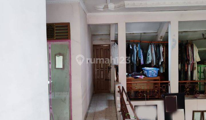 Jual Rumah Hoek di Serang Banten halaman depan lebar dan Asri 2