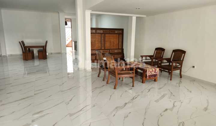 Jual Rumah Sektor 1b Gading Serpong Kondisi Bagus 1