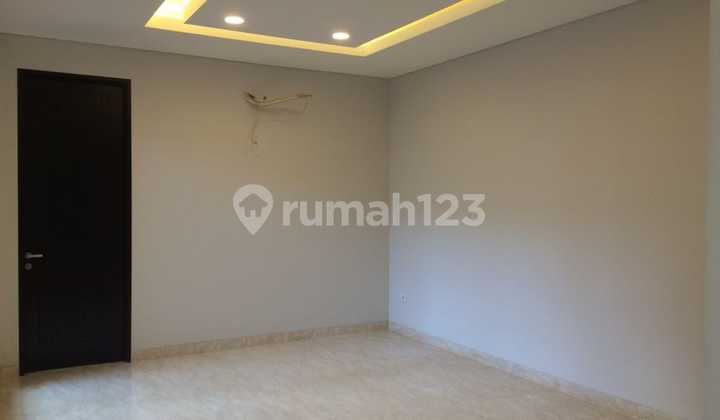 Jual Rumah Mewah Emerald Cove Gaya Kontemporer Gading Serpong Jual Rumah Mewah Emerald Cove Gaya Kontemporer Gading Serpong