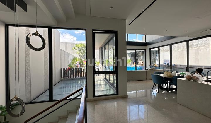 Jual Murah Rumah Super Mewah Lyndon With Swimming Pool At Navapark Bsd Jual Murah Rumah Super Mewah Lyndon With Swimming Pool At Navapark Bsd