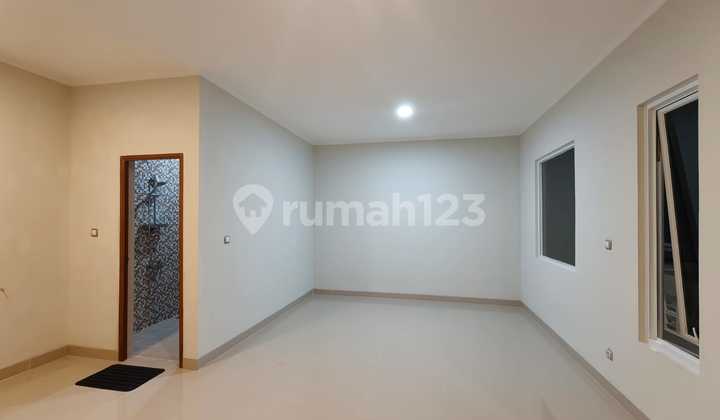 Jual Cepat Rumah Permata Sakti Lippo Karawaci Full Renov Baru Jual Cepat Rumah Permata Sakti Lippo Karawaci Full Renov Baru
