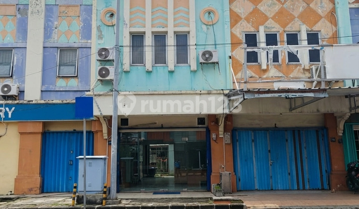 Ruko di Gading Serpong Dekat Mall Sms Cocok untuk Automotif Mobil