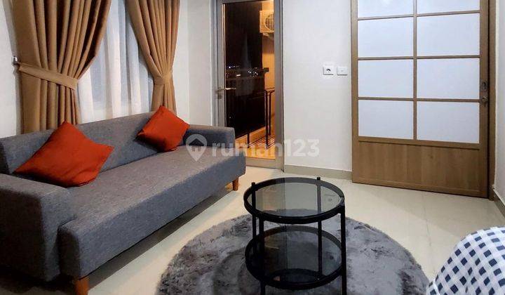 Apartemen Sudirman Suites Dijual Tower Maple Lantai 19 Furnished 1