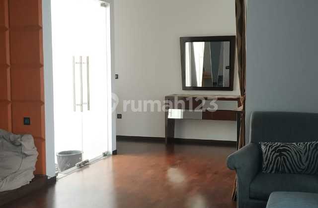 For Sale Exclusive Mainroad Batununggal House 2