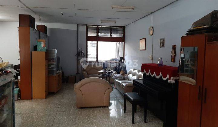Rumah 2 Lantai Balong Gede Dewi Sartika Otista Alun Alun Bandung 13