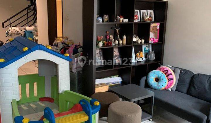 Rumah Bagus Minimalis di Gegerkalong Dekat Universitas Negeri 1