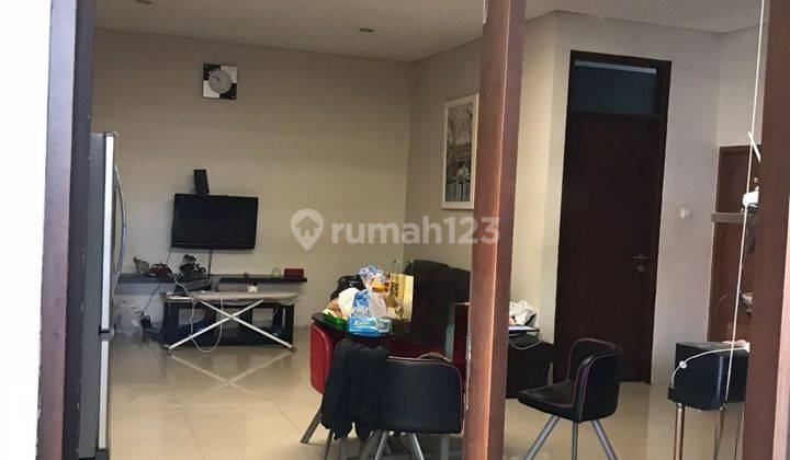 Rumah Semi Furnish di Kopo Permai Lingkungan Aman 1