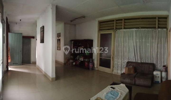 Rumah Tua Hitung Tanah di Kawasan Elit Hegarmanah, Bandung 1