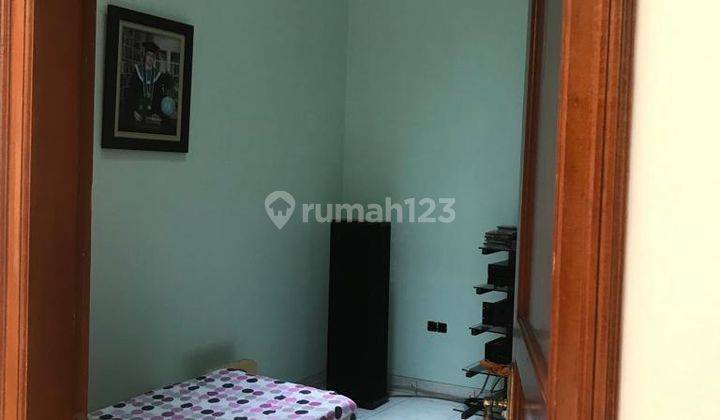 Rumah 2 Lantai Full Furnish di Sayap Srimahi , Bandung 2