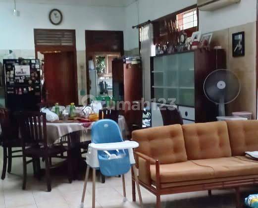 Rumah Strategis Bonus 2 Ac Di Jl Korawa , Sayap Pajajaran 1