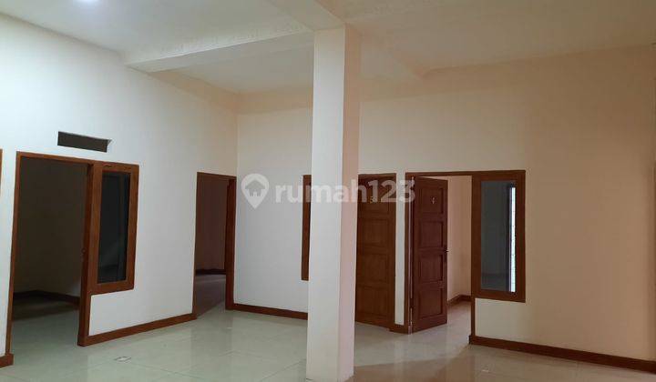 Rumah Kost Dijual Startegis 3 Lantai di Leuwi Panjang , Bandung 2