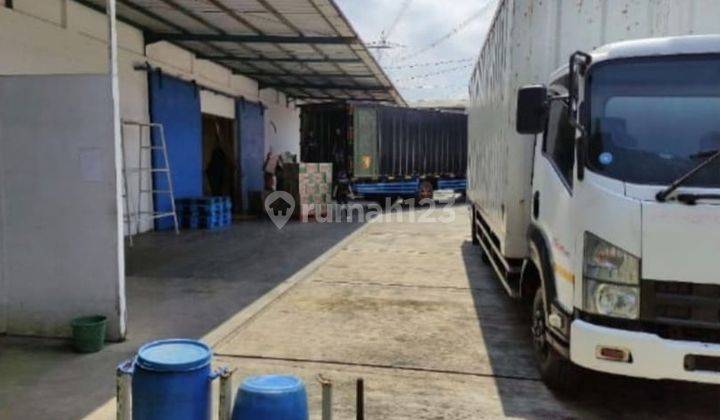 Pabrik + Villa Dijual Luas Terawat di Pamulihan , Sumedang 2