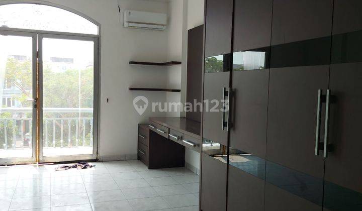 Rukan Dijual Minimalis 3,5 Lantai di Cengkareng Jakarta Barat 2