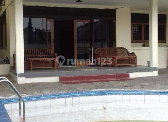 Rumah Dijual Luas Terawat di Jl Cipaku Indah , Kota Bandung 1