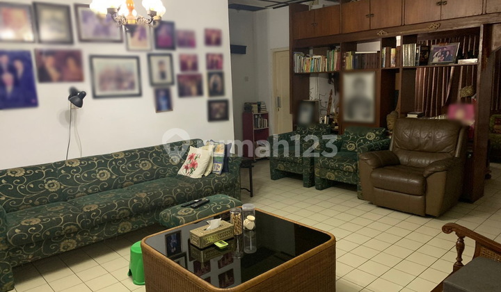 Rumah Dijual Strategis Lokasi Prime di Area Dago Bandung 2