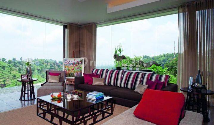 Villa Mewah Dijual Bagus Suasana Sejuk di Area Dago , Bandung 1