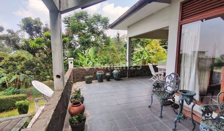 Rumah Dijual 2,5 Lantai di Bukit Pakar Timur, Dago Bandung 1