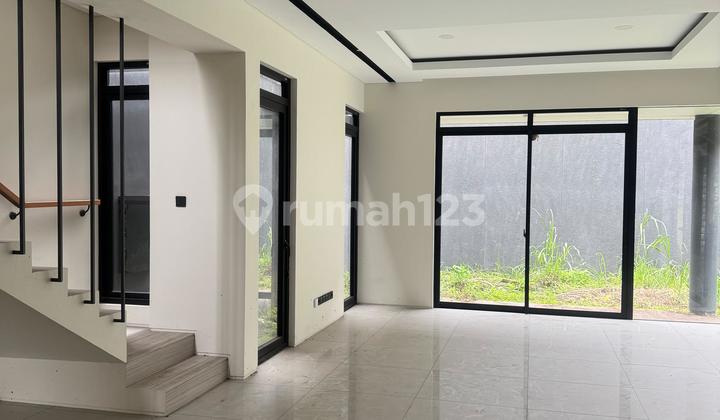 Disewakan Rumah Mewah Bergaya Modern Di KBP Tatar Nayapati 53