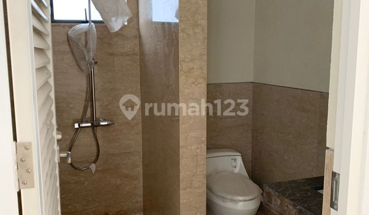 Rumah Dijual Terawat 2 Lantai di Komp Setraduta, Kbb 26 2