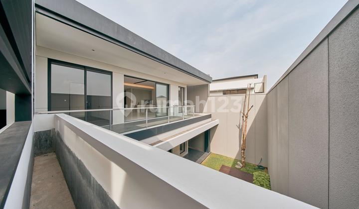 Rumah Dijual Mewah Elegan Cluster Xandari, Summarecon Bandung 31 2