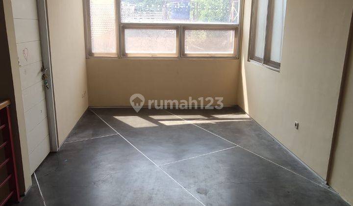 Rumah Dijual 2 Lantai Siap Huni di Area Arcamanik, Bandung 1