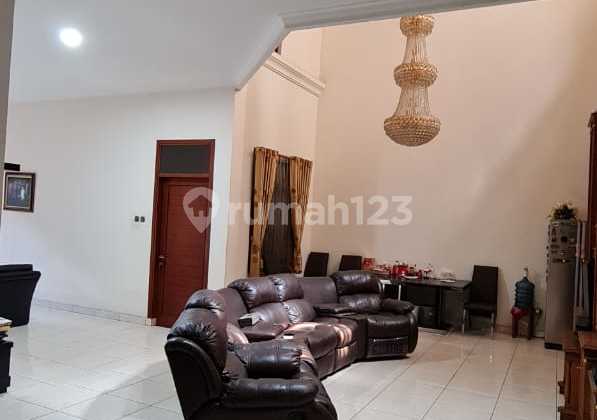 Rumah Dijual 2,5 Lantai Full Furnished di Taman Kopo Indah 3, Kab Bandung 28 2