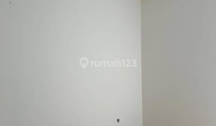 Rumah Dijual Minimalis Design Bagus di Taman Rahayu 3, Bandung 2