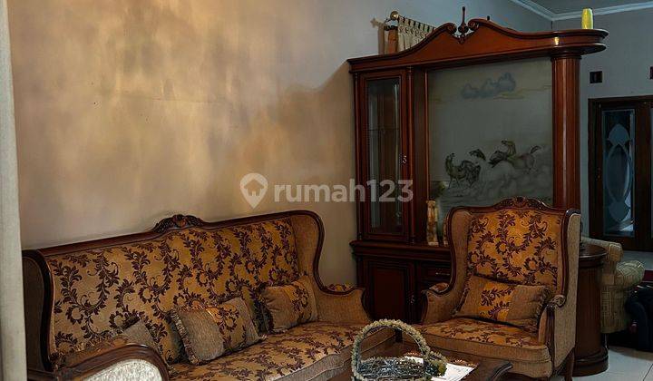 Rumah Dijual Nyaman Siap Huni di Batununggal Indah, Bandung 2