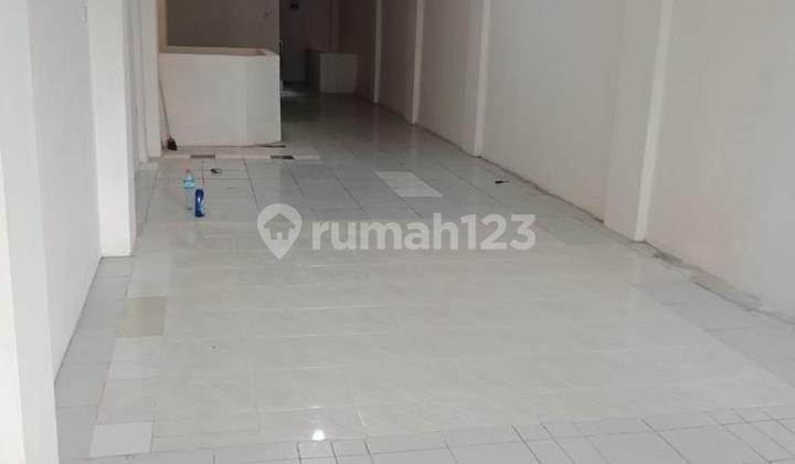 Ruko Disewa Strategis 3,5 Lantai Di Area Cibadak, Bandung 08 2