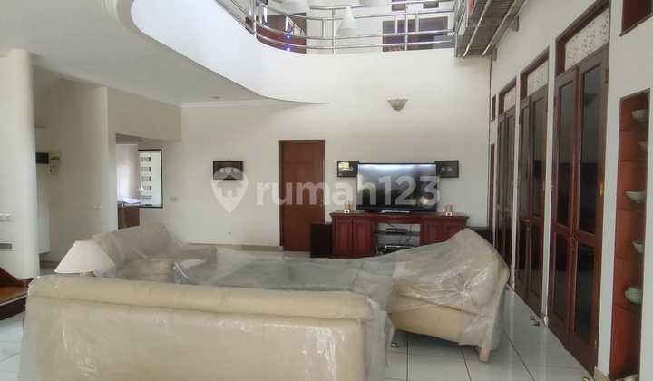 Rumah Dijual Luas Semi Furnish di Setiabudi Regency, Bandung 0123 Rumah Dijual Luas Semi Furnish di Setiabudi Regency, Bandung 0123