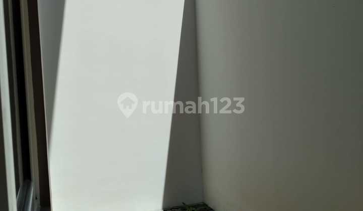 Rumah Dijual Terawat di Cluster Dayana, Summarecon Bandung 2