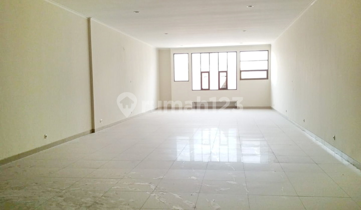 Ruko Disewa Strategis 3,5 Lantai di Jl Belakang Pasar, Bandung 88