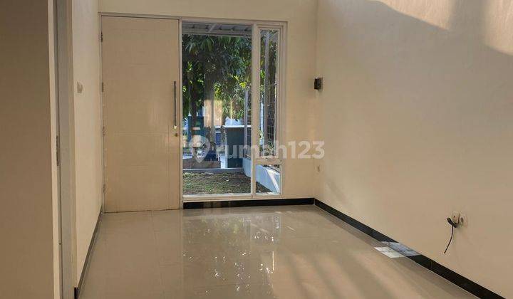 Rumah Disewa Minimalis Siap Huni di Pinewood Tki 5, Bandung 1