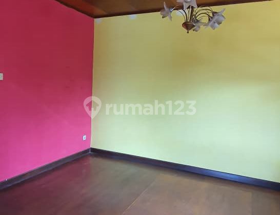Rumah Dijual Terawat 2 Lantai di Area Katumiri, Cihanjuang Cimahi 07 2