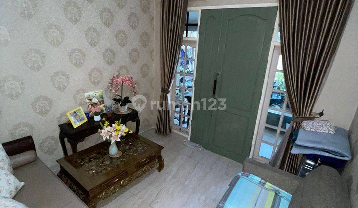 Rumah Dijual 3 Lantai Semi Furnish di Are Kebon Kopi, Bandung 1