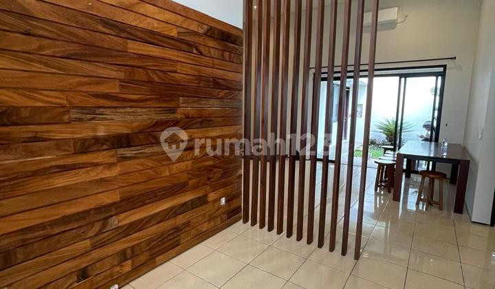 Rumah Disewa Terawat Semi Furnished di Kbp Tatar Lokacitra 0188