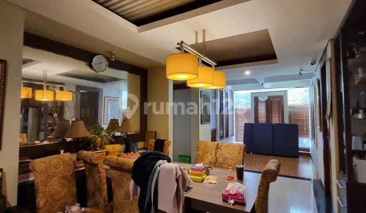 Rumah Villa Dijual Design Bagus Di Sersan Bajuri, Cihideung 57 2