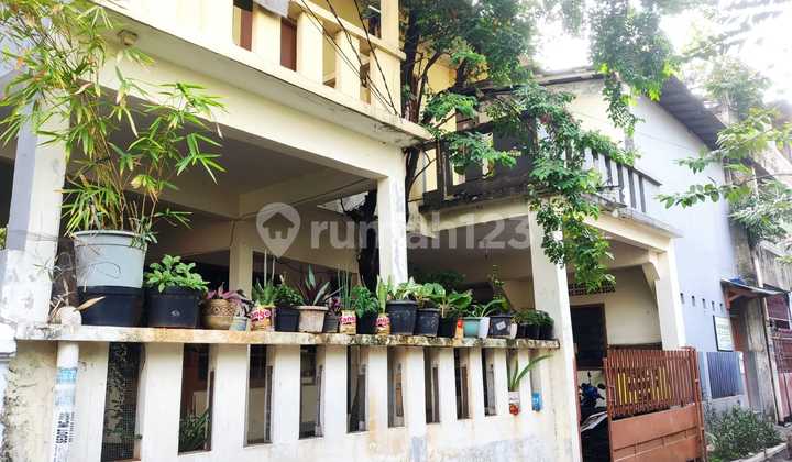 Dijual Kostan 19 Kamar di Komp. Perumahan Rri, Tanjung Duren.  2