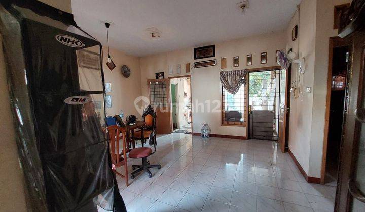 Dijual Cepat Rumah Di Kavling Ui Tanah Baru, Beji, Depok. Lt 180 2