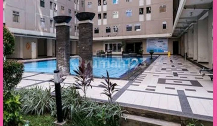 Dijual Apartemen 2 Br Gading Nias. Semi-furnished. Hoek. Murah. 2 Kamar Tidur