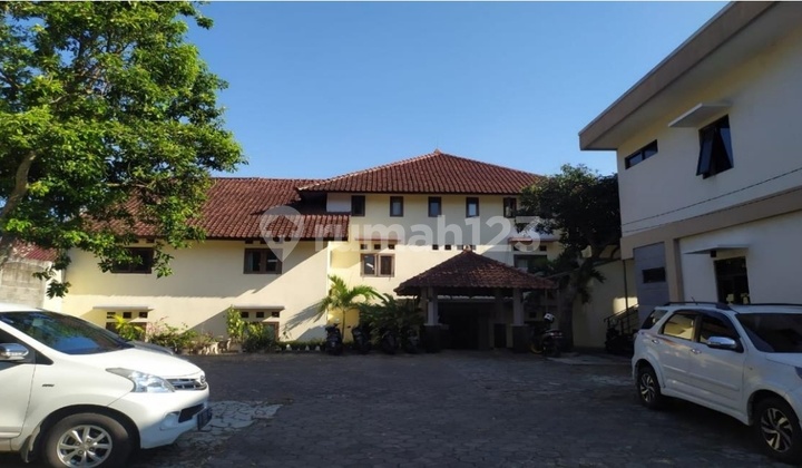 For Sale Active Boarding House on Cipedes Street, Bandung. Land Area 1227m2. Building Area 800m2. SHM (Certificate of Ownership). 2