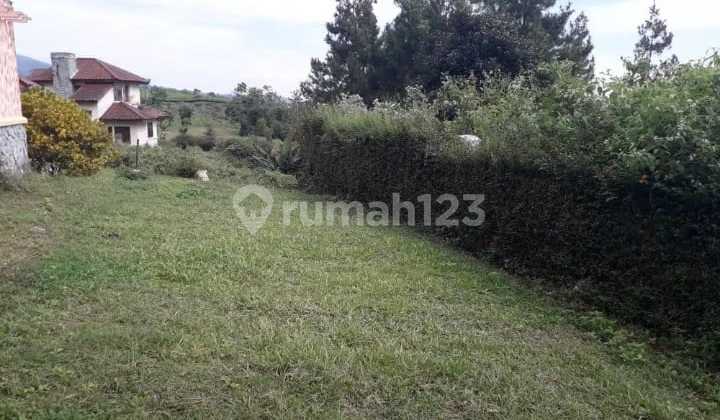 Dijual Villa Fully-furnished Di Ciater Highland Resort. Lt 500m2 2