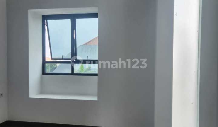 Dijual Rumah Baru Dua Lantai Minimalis Modern di Jatiasih Bekasi 2