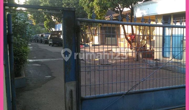 Dijual Rumah Dan Gudang Hitung Tanah Saja Di Jl Raya Bekasi. Shm Dijual Rumah Dan Gudang Hitung Tanah Saja Di Jl Raya Bekasi. Shm