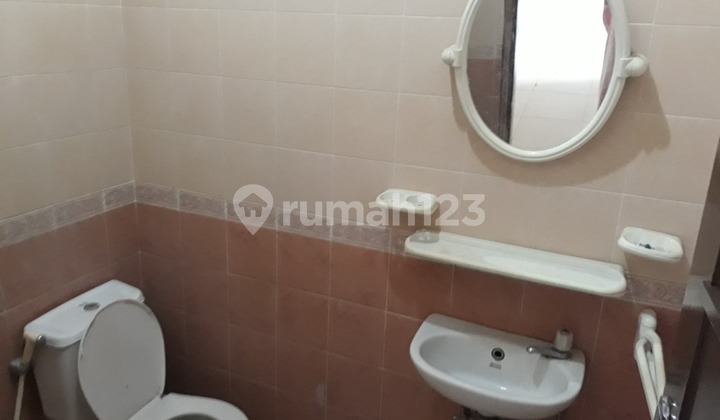 For Sale House Below Market Price In Mutiara Sentul Housing. 2