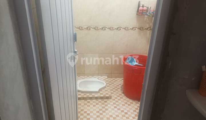 kamar mandi dijual cepat rumah tytyan kencana,