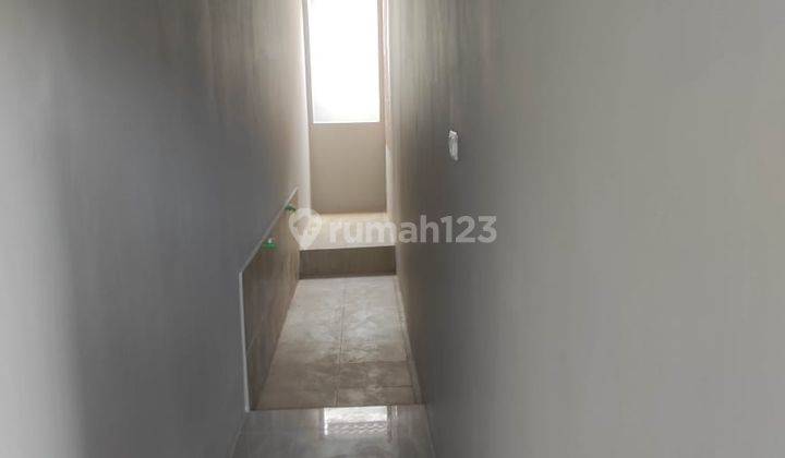 Kos - kosan baru 2 lantai,pusat kota sidoarjo,jenggolo,shm 8