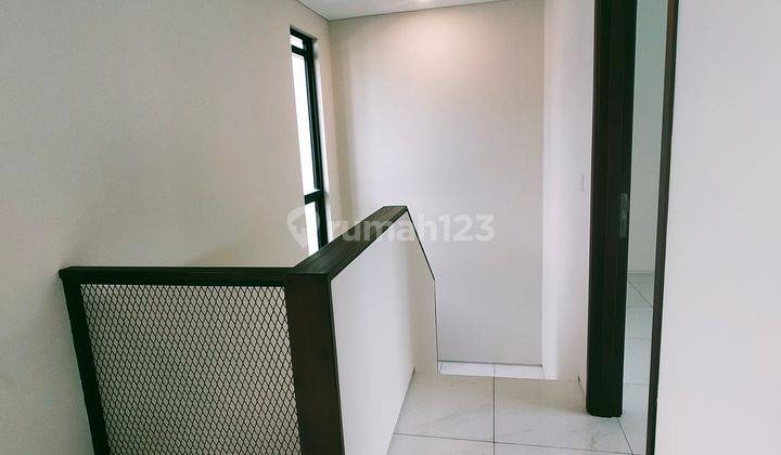Rumah Baru 2 lt Smarthome Kota Baru Parahyangan Tarubhawana dekat IKEA  4