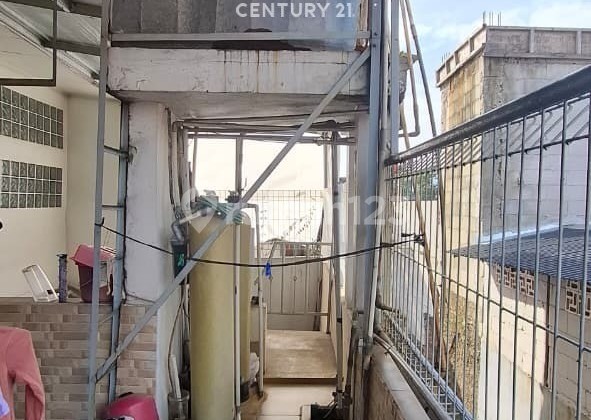 Rumah 2 Lantai Semi Furnished Siap Huni di Thi 1 Kota Bandung 2